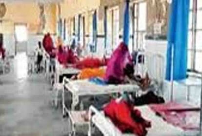 Refused to admit in hospital after not having Aadhaar card