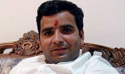 SP Leader Dharmendra Yadav surrendered in MP MLA court in Budaun