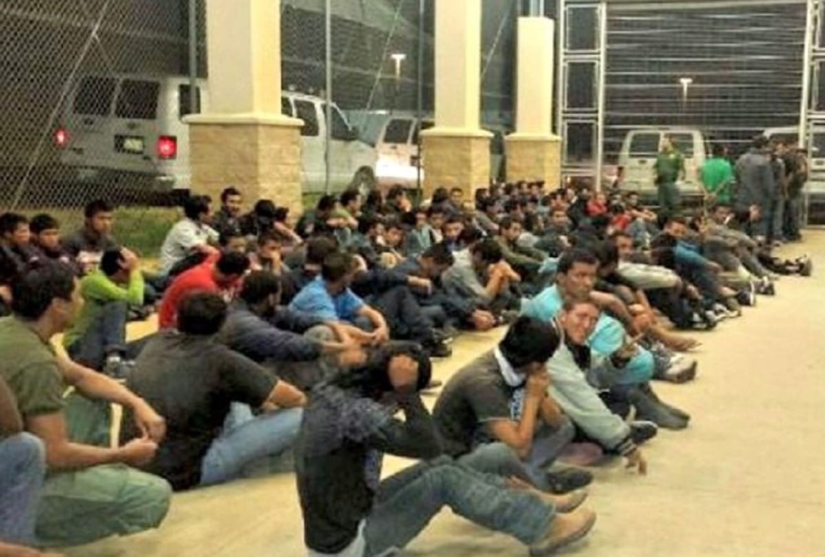 more than seven million foreigners stayed till the end of the visa in us