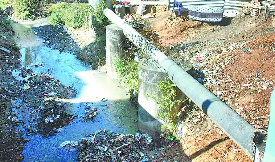 The sewerage line could not be made even in 12 years