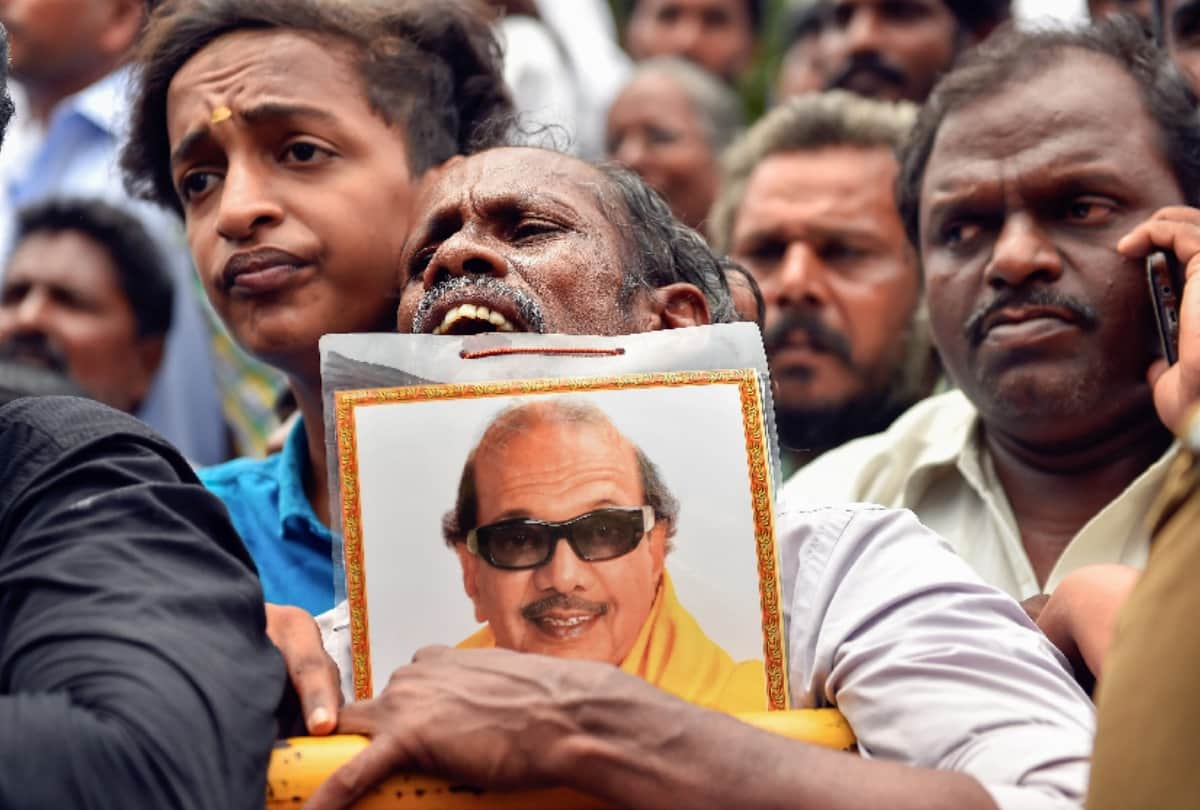 karunanidhi black opticals full history with interesting facts delhi ncr