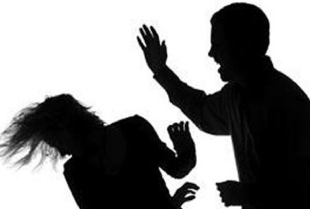 A man beaten in azamgarh court when he came for second  marriage