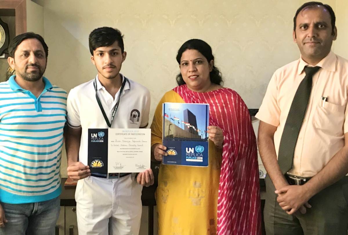 Avish Dhamija in United Nations Replica 2018 debating competition 