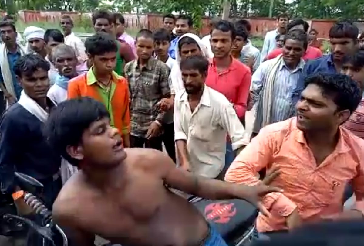 pocket theft beaten in shravasti