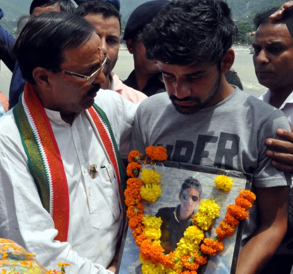 Gurez Encounter martyr hameer singh pokhariyal cremation 