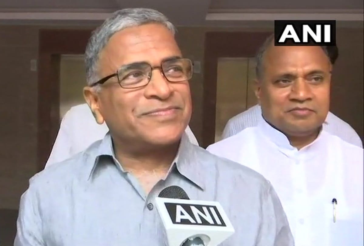 Opposition and narendra modi praises Harivansh on winning deputy chairman post