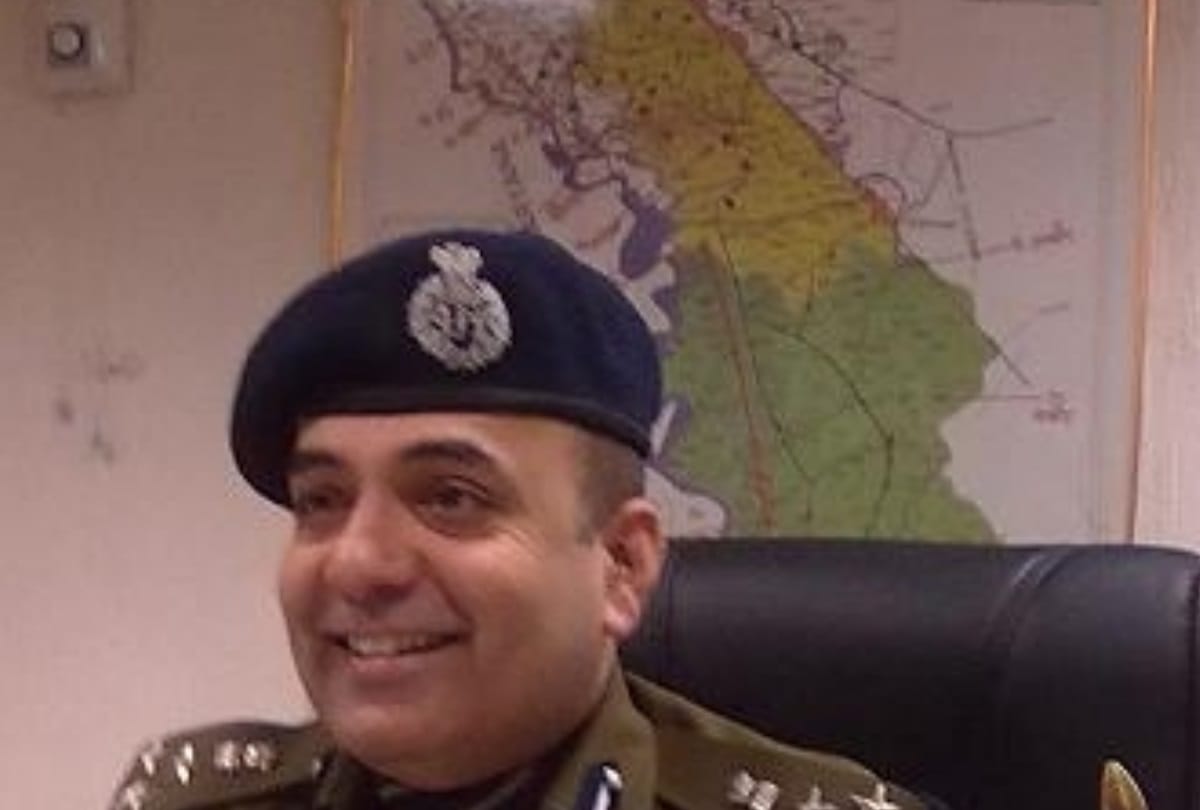 story of IPS jyoti narayan