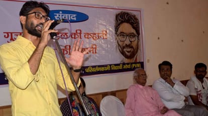 gujarat independent mla jignesh mevani to join congress  will jignesh strengthen rahul gandhi shoulder in gujarat in the context of 2022  assembly election