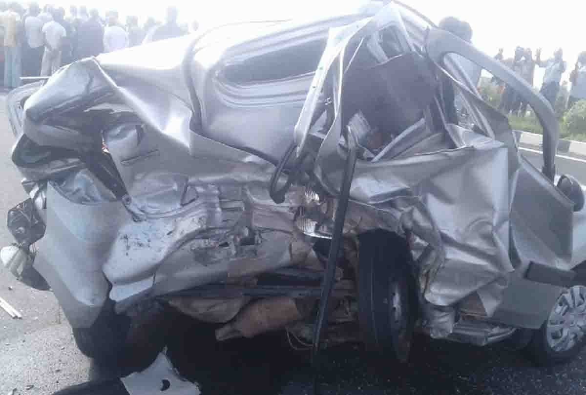 one people died in Road accident on expressway