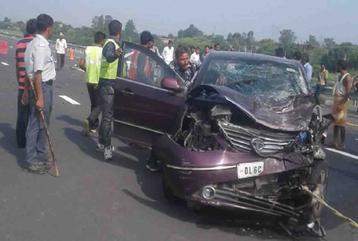 one people died in Road accident on expressway
