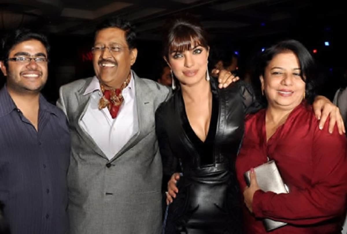 priyanka chopra starrer cowboy ninja viking shooting has been delayed 