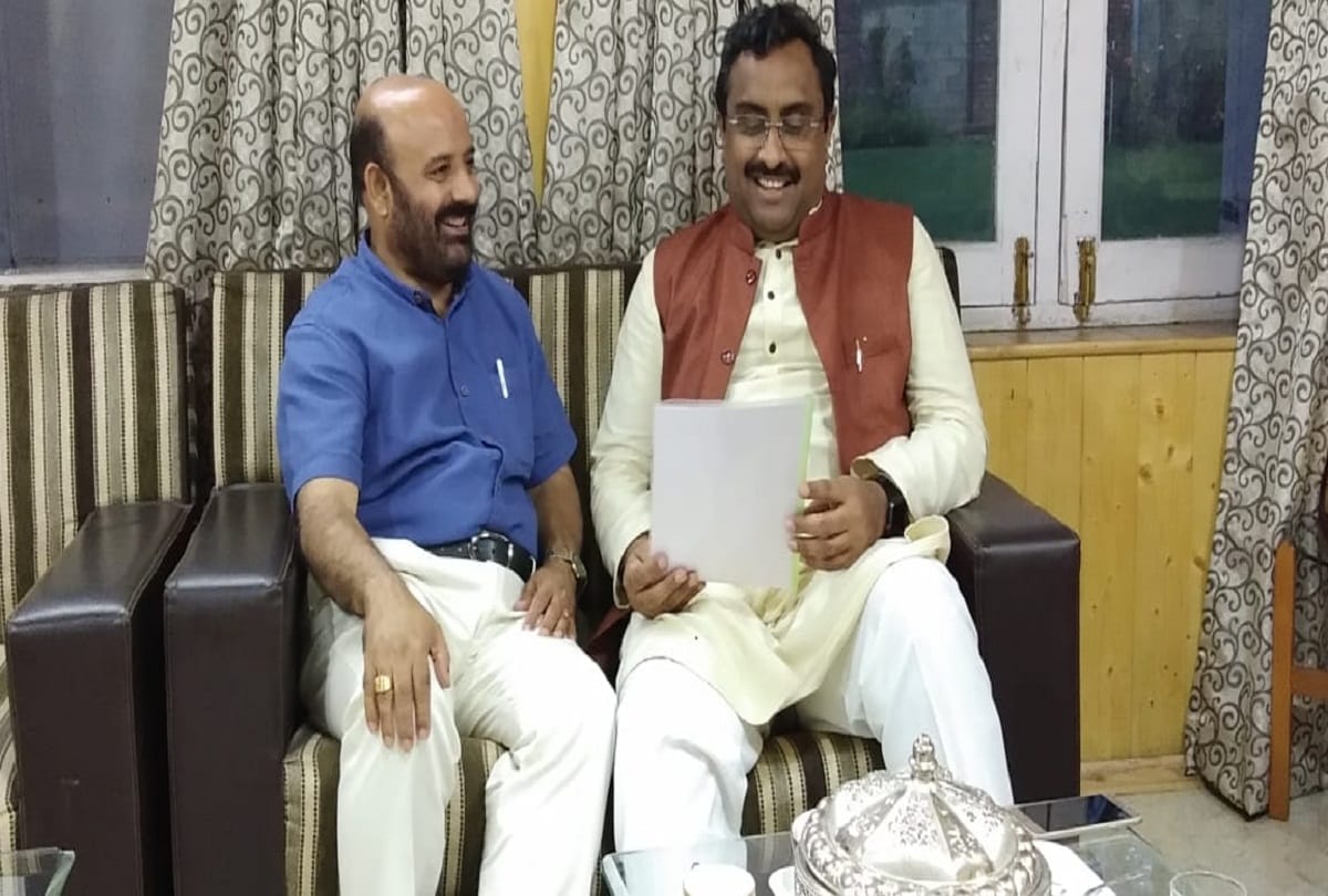ram madhav met senior bjp leaders and PDP Rebellion mla in jammu kashmir 