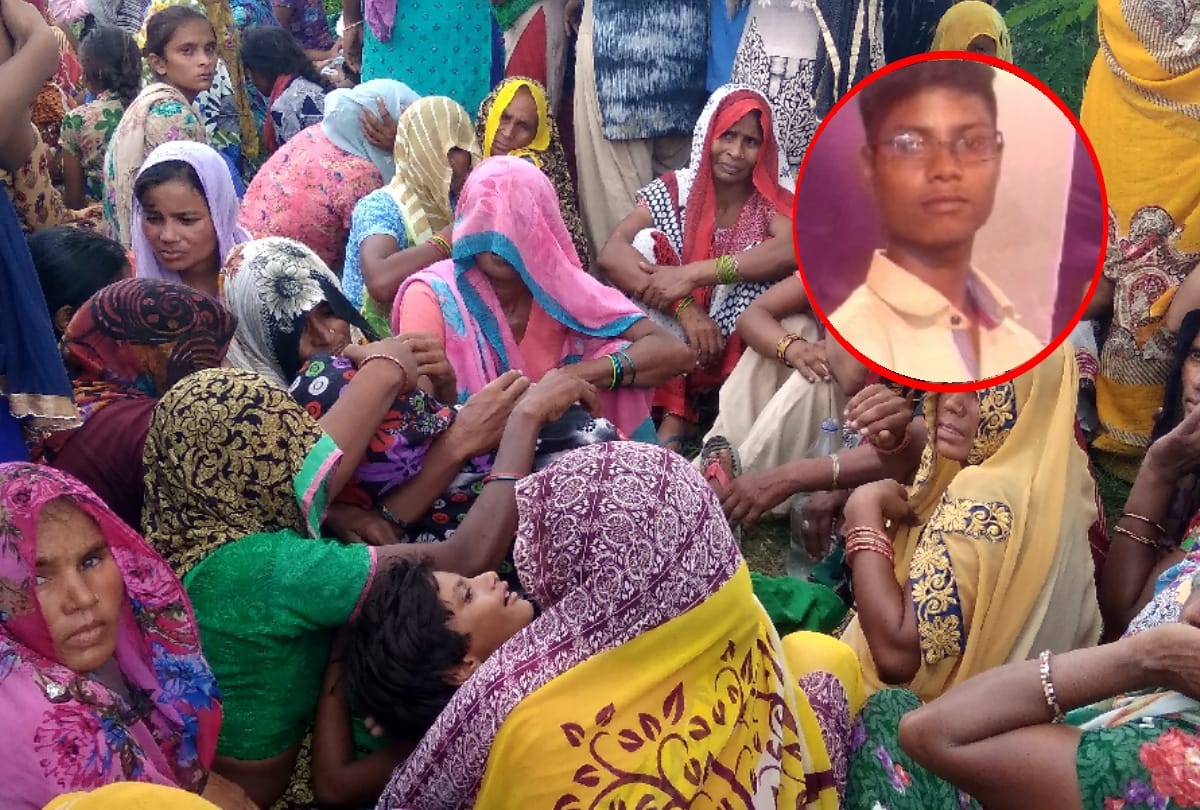 student dead in road accident in noida