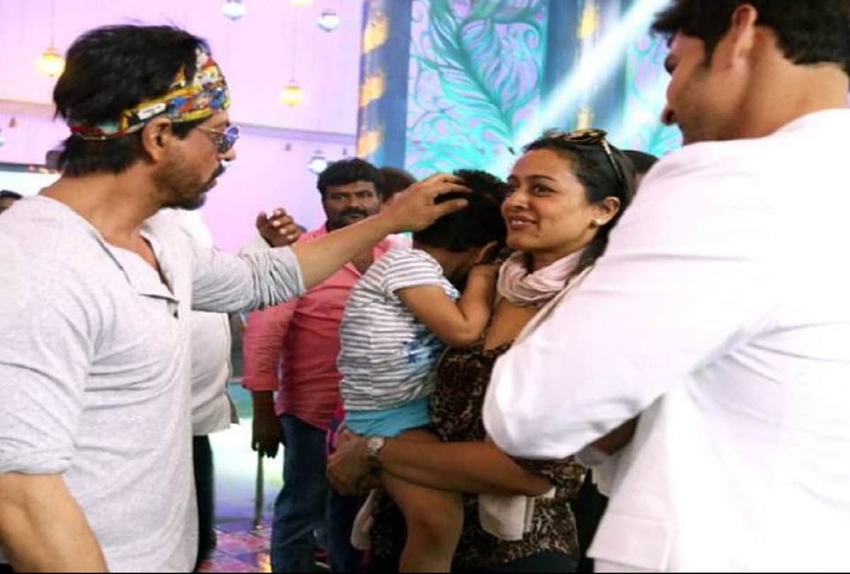 when shahrukh khan shockingly met south actor mahesh babu 