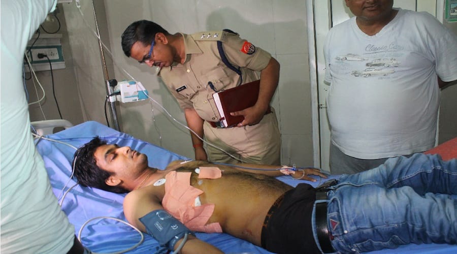 UP does not stop crime, murder of a youth in Meerut, and shoot of engineer