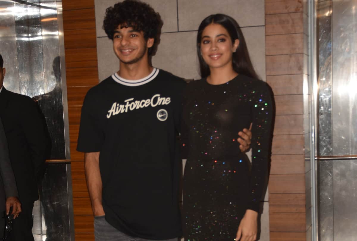 jhanvi kapoor and ishaan khattar film dhadak success party