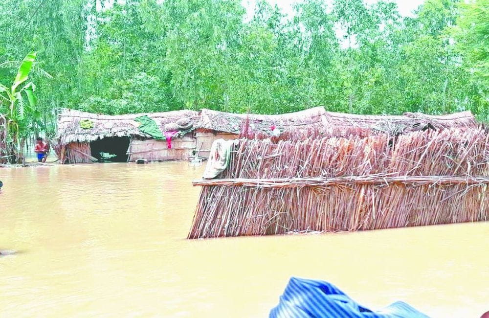flood situation in kasganj 