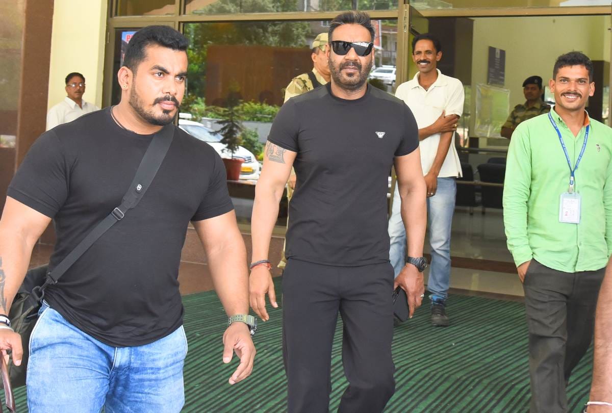 Actors Ajay Devgn Tabu and Jimmy Shergill in Manali for Movie Shooting