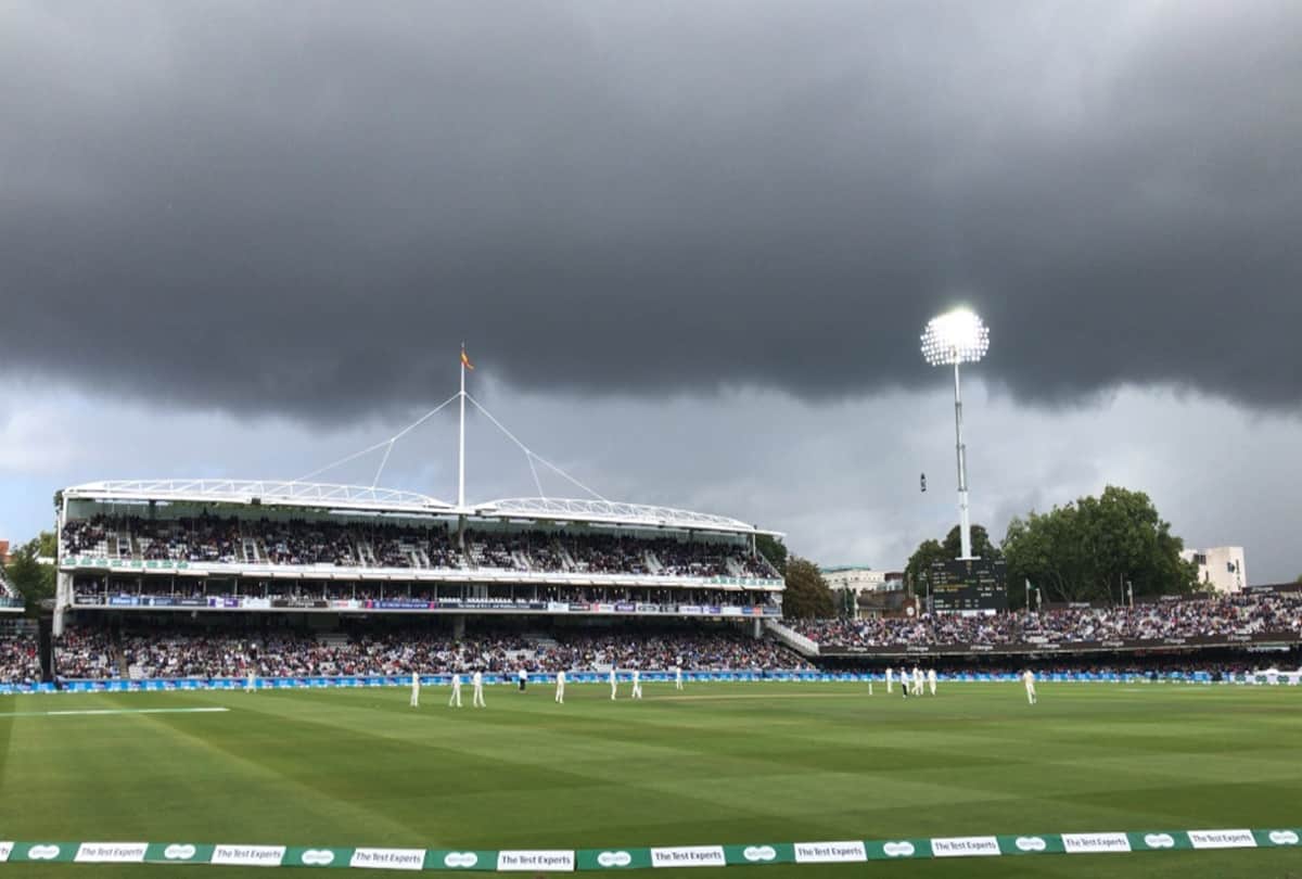 Former England skipper Nasser Hussain calls for ICC to change bad light laws in Test cricket