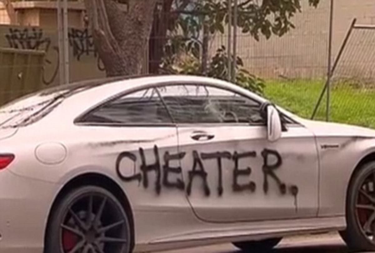 Woman Breaks Luxury Mercedes Benz Glass And Spray Paints Bad Words On It In Australia
