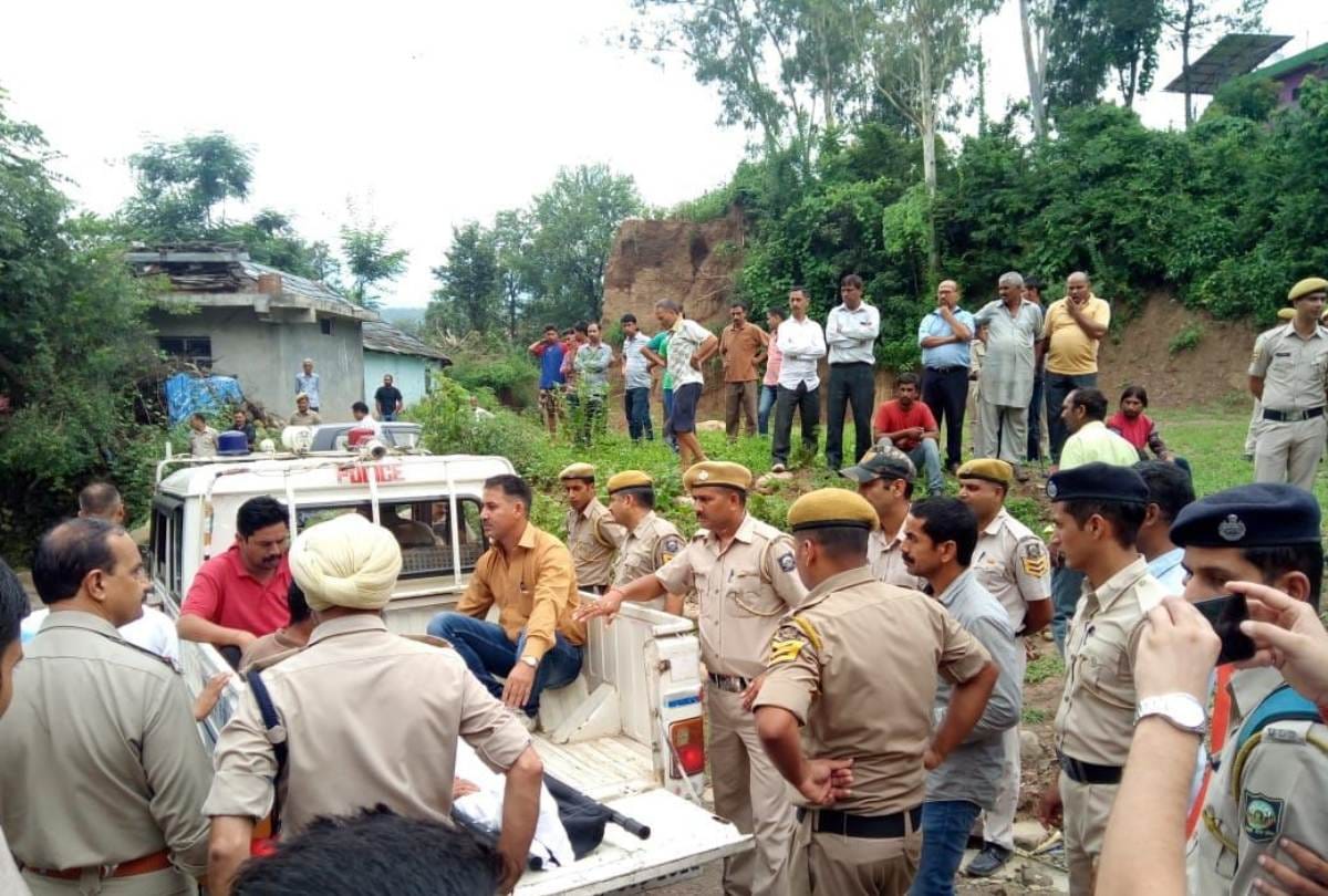 veterinary pharmacist commit suicide in mandi himachal pradesh
