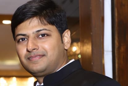  know about saumitra tripathi