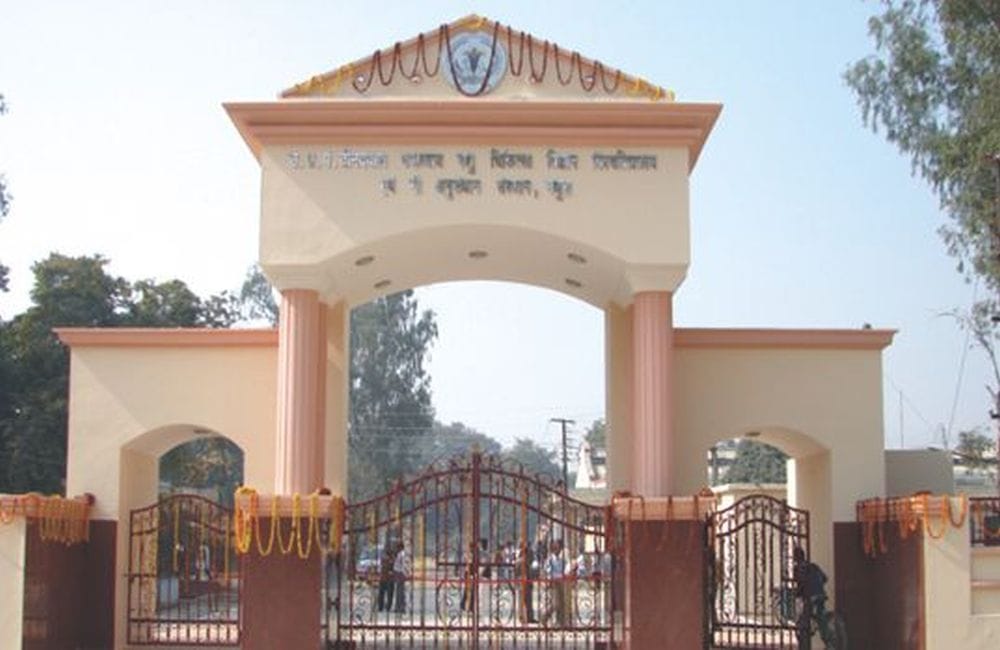 Uttar Pradesh Veterinary University convocation on 31 August