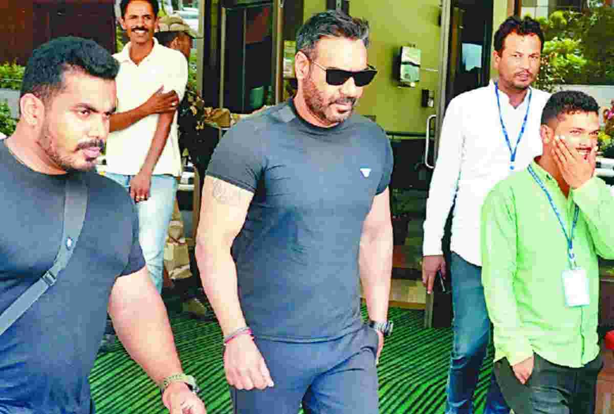 ajay devgan said he prmotes ilaichi not tambaku