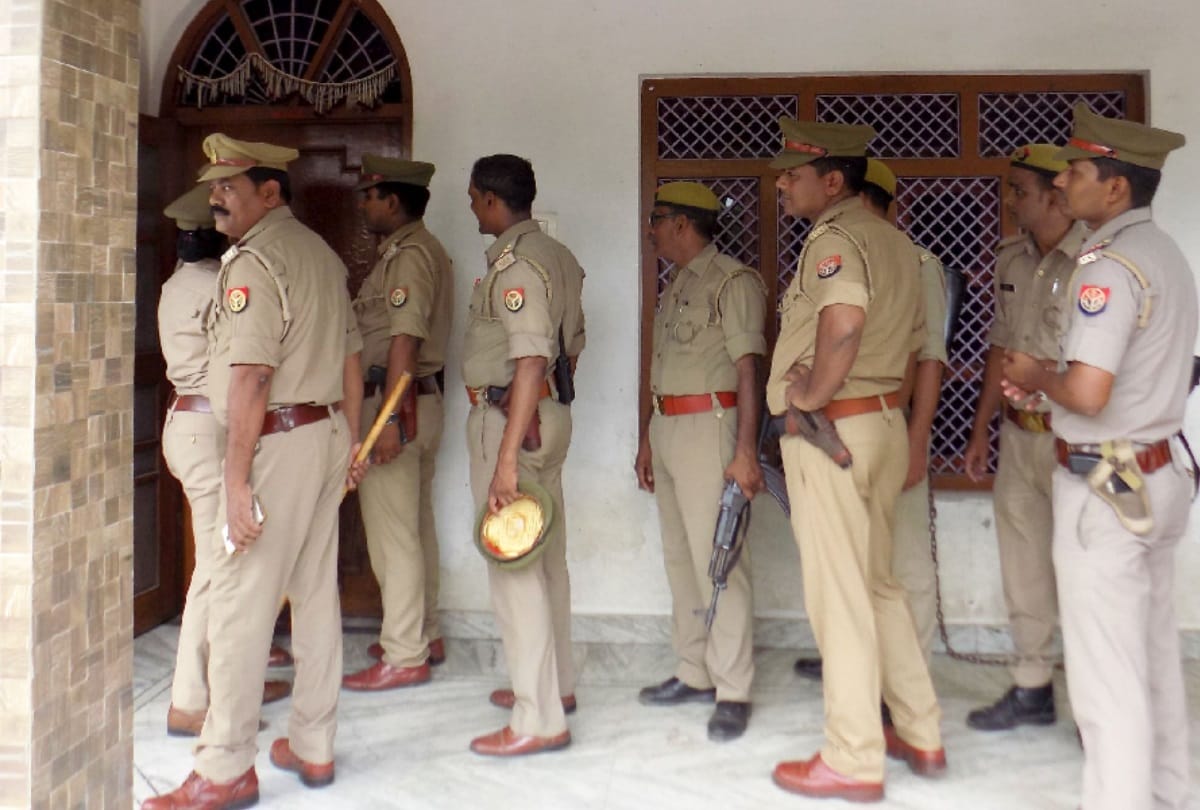 relative of bjp mla beaten in faizabad
