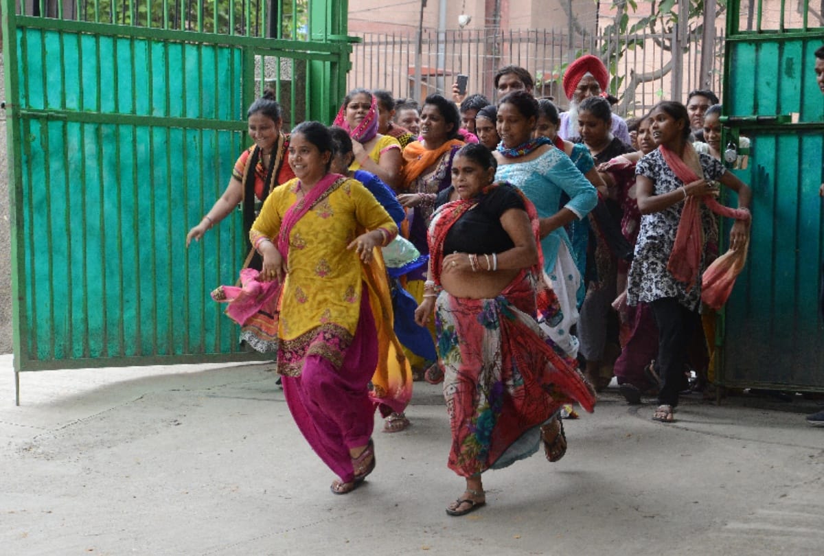 girl assault in delhi school, survivor tells ordeal says dirty uncle hurt me