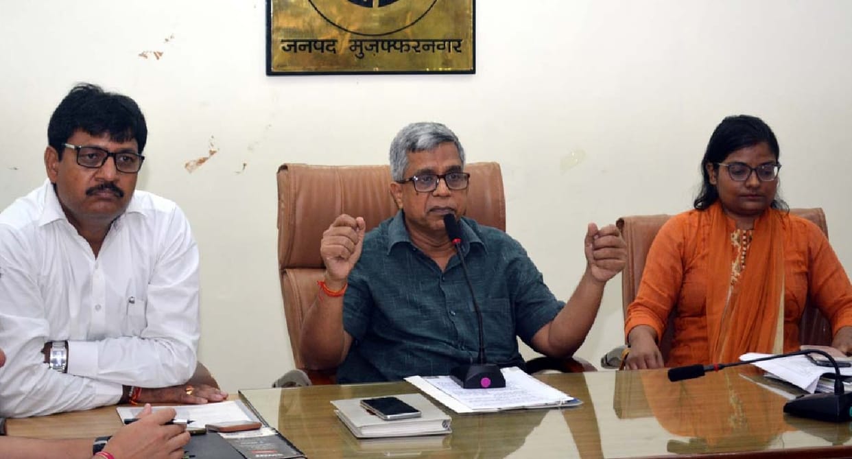 Polythene-plastic flag will not be used