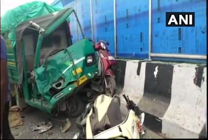 truck collides with bus and several other vehicles in pitampura