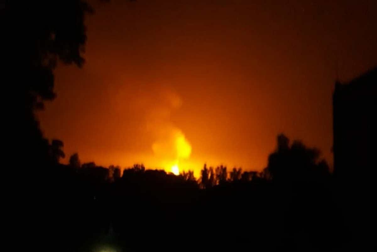 Truck's gas cylinder blast in azamgarh