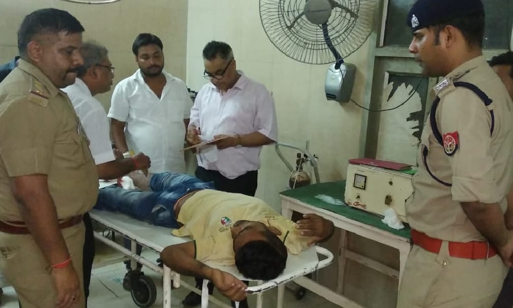 पुलिस मुठभेड़ में 25 हजार का इनामी घायल