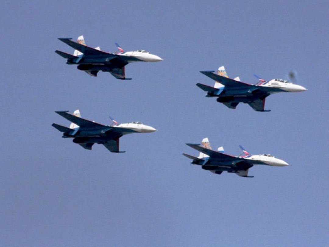 'Airo India' might be hosted by UP,Karnatka asked clarification from defense minister