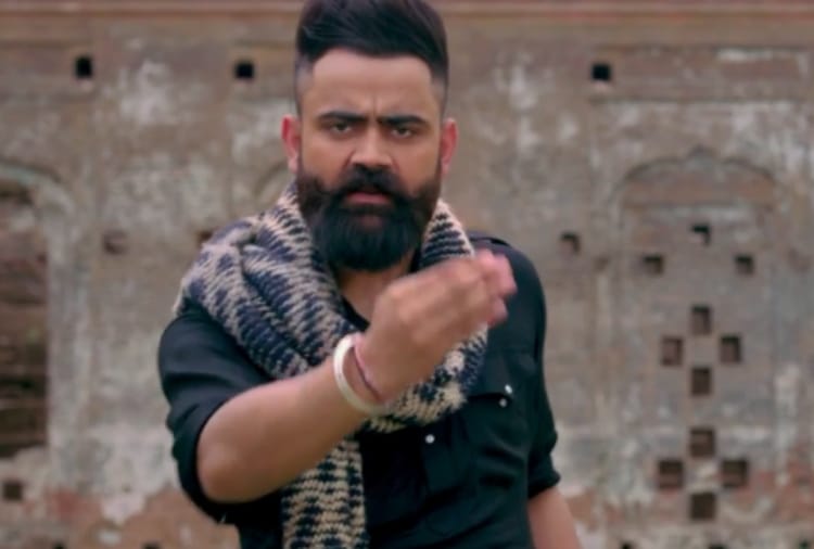 a girls bhangra steps viral on amrit maan pariyaan toh sohni punjabi song