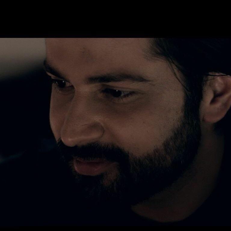 this tv actor start acting at the age of 17 years
