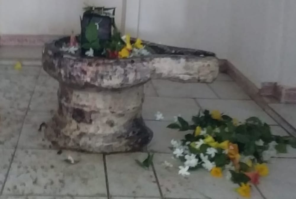 story of baba bhadeshwar temple.