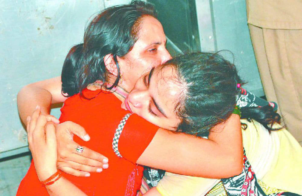 Up Police constable died in firozabad