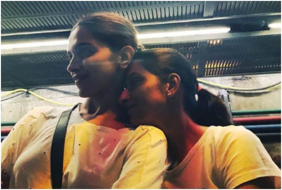 Deepika Padukone shared picture with sister Anisha may be clicked by Ranveer Singh