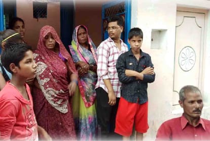 three sisters are missing in jalaun district