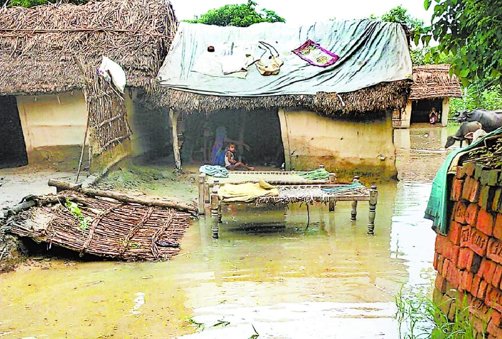 flood in gonda bahraich.