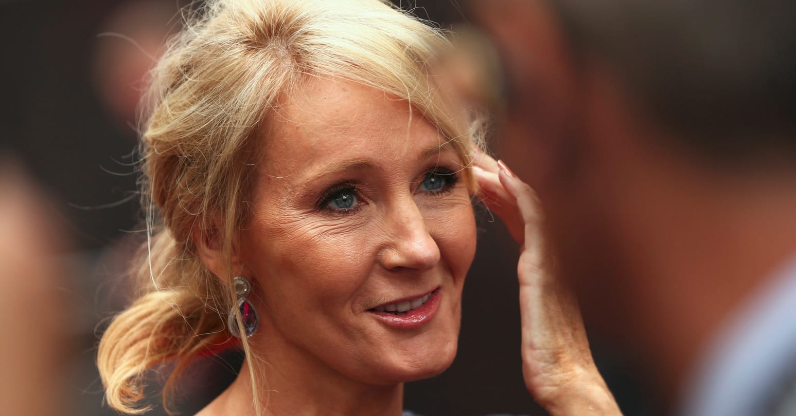 Know about the richest author of the world J K Rowling