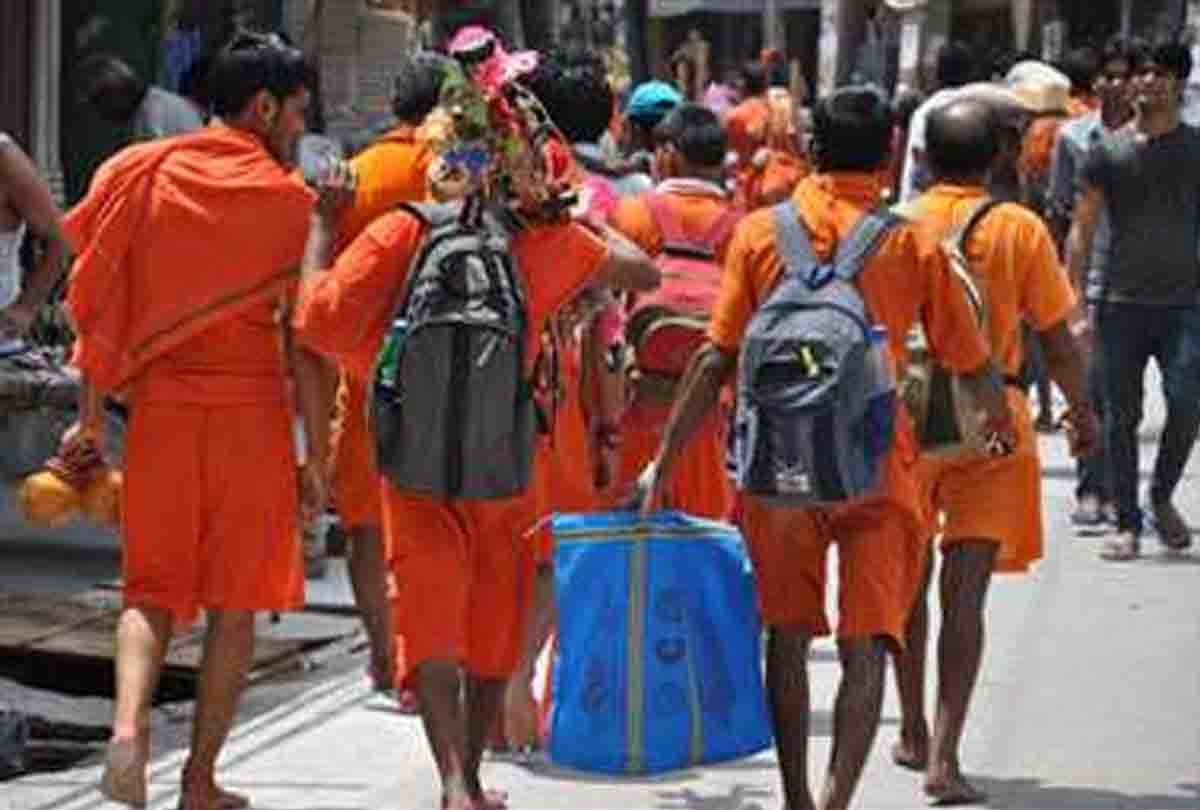 stoning over Kanwaris in hardoi
