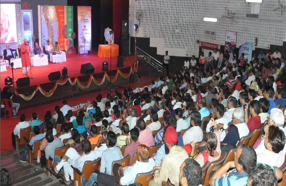 amar ujala maa tujhe pranam kavi sammelan in agra