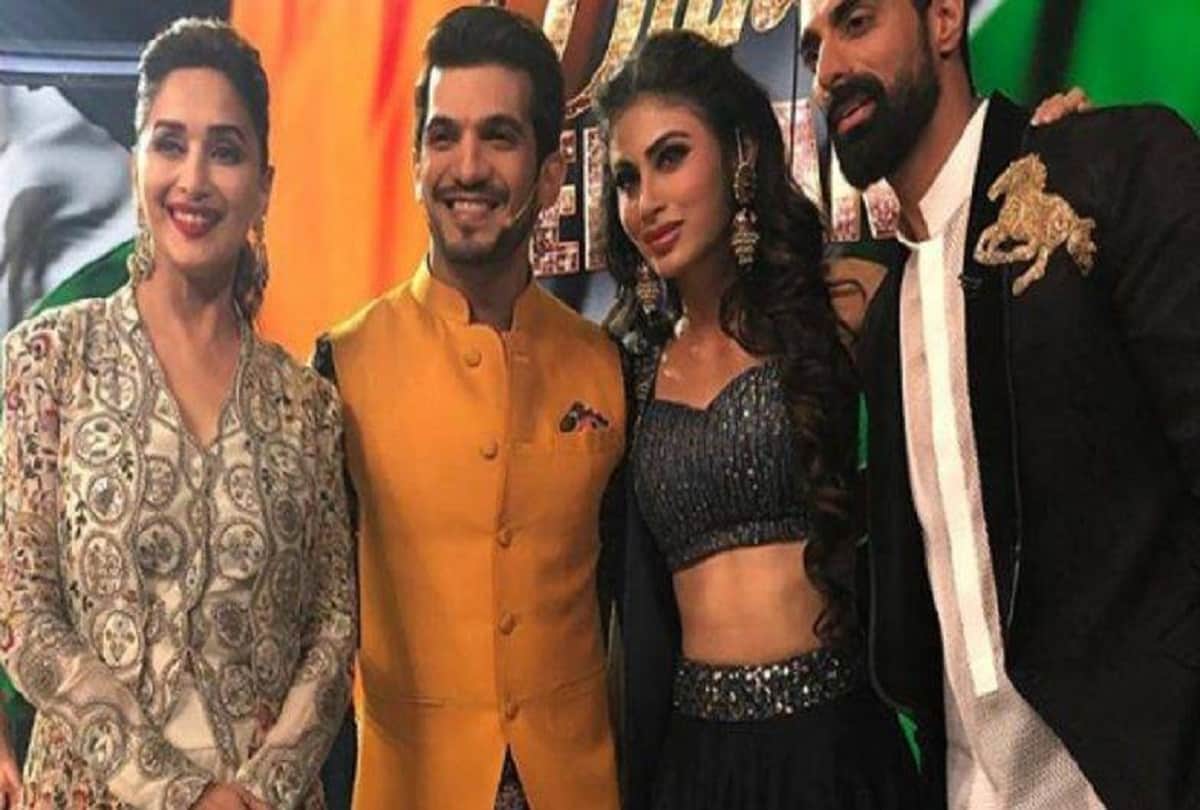 Mouni Roy dance with Arjun Bijlani at Dance Deewane