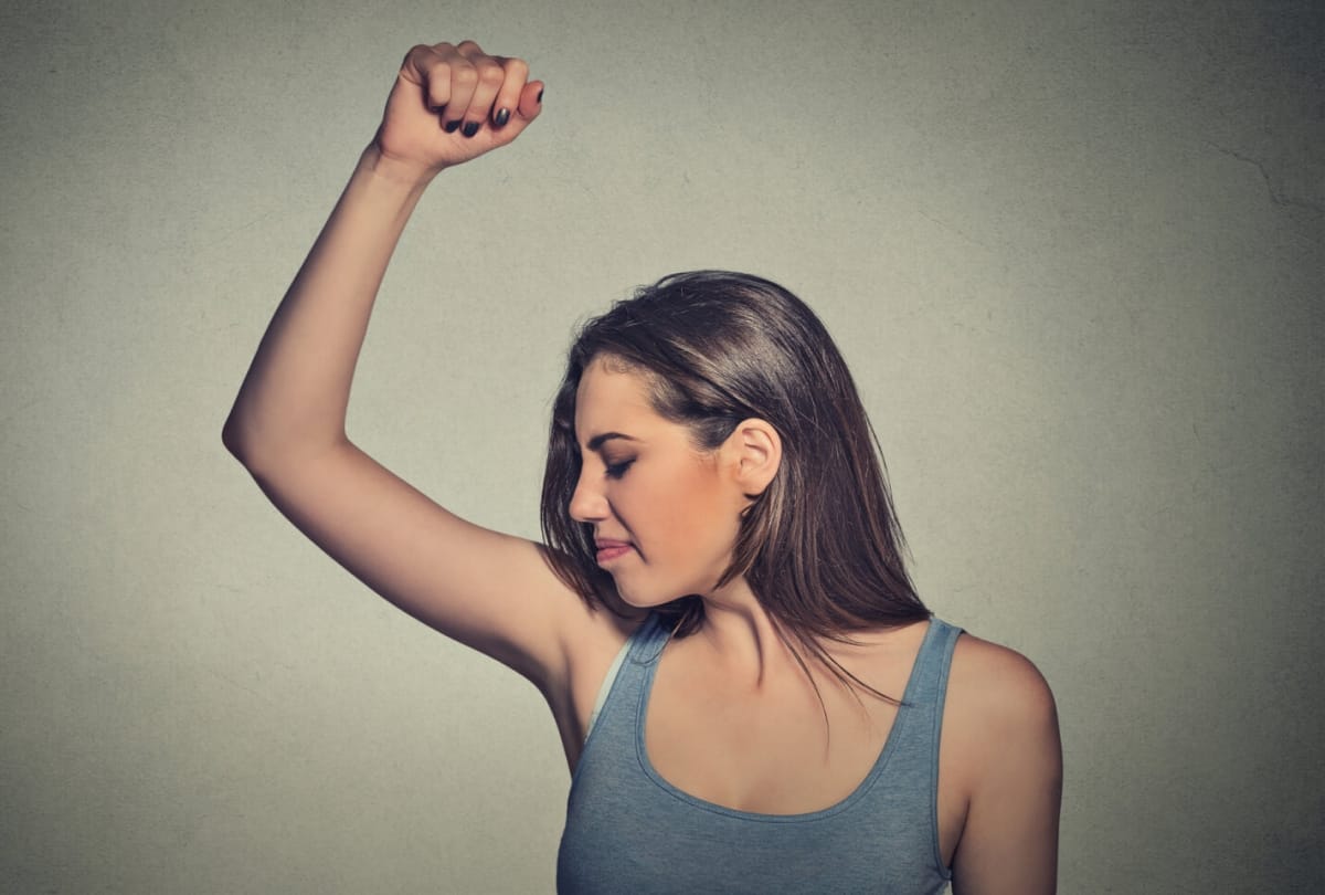 body odor can ashamed you so try these effective remedies