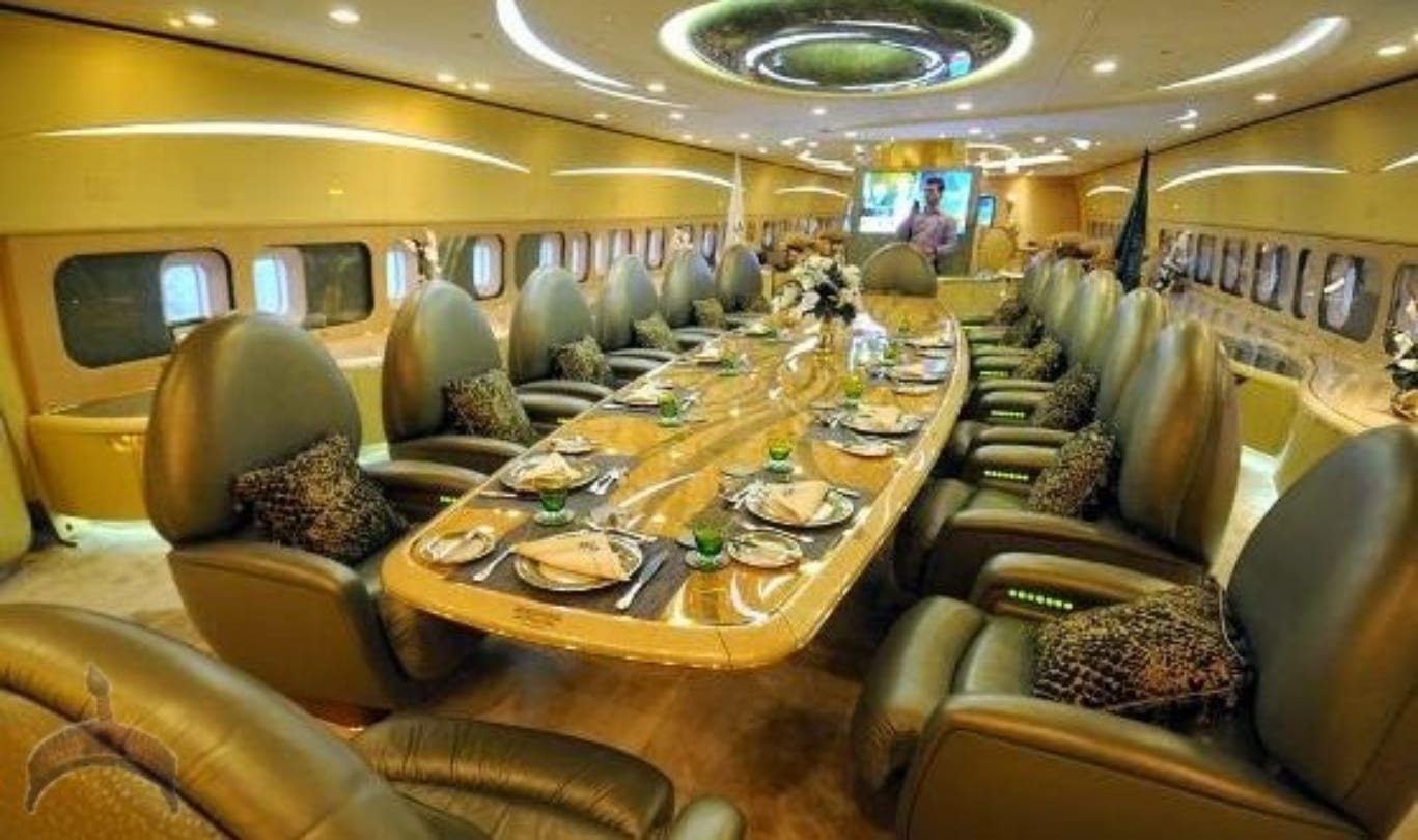 Know about the story of international business investor Alwaleed bin Talal