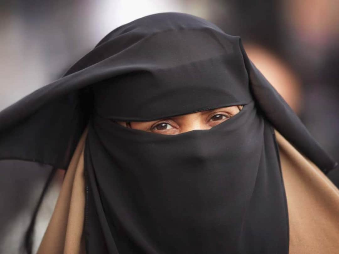 After massive bombings burqas are ban in Sri Lanka