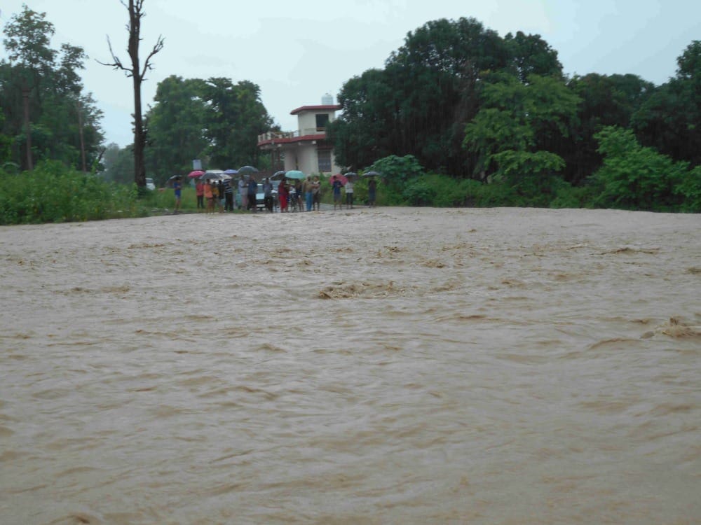 due to heavy rain uttarakhand facing flood